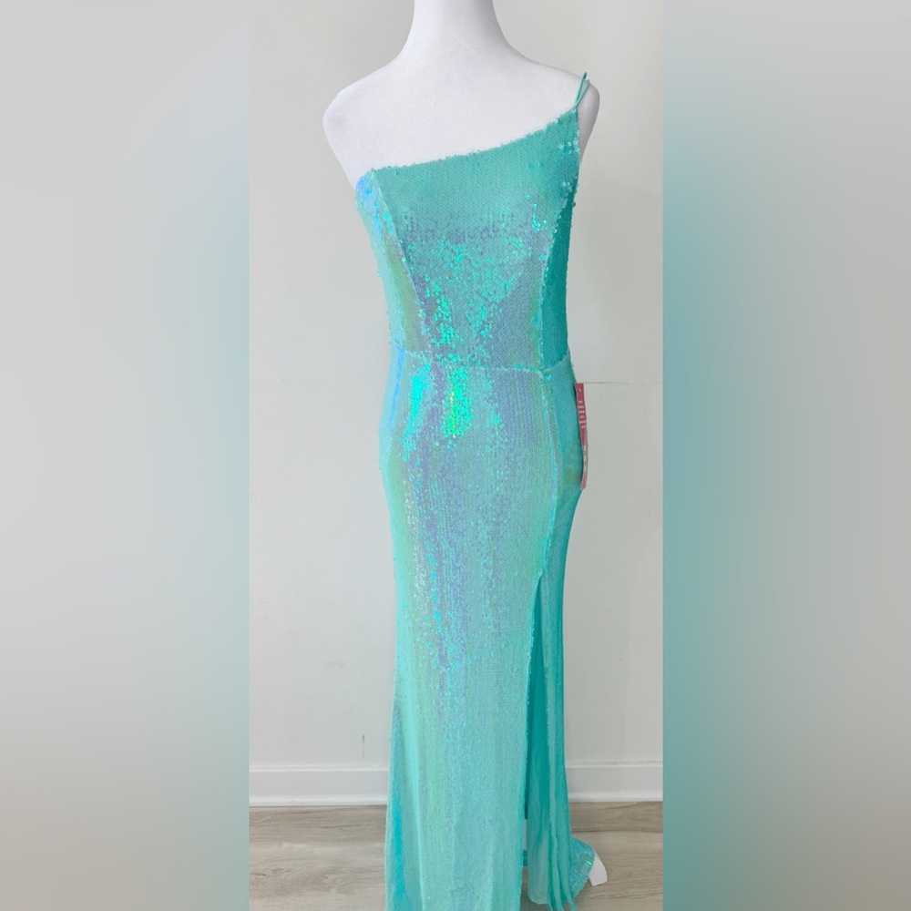 Crystall dolls sequin dress size J3